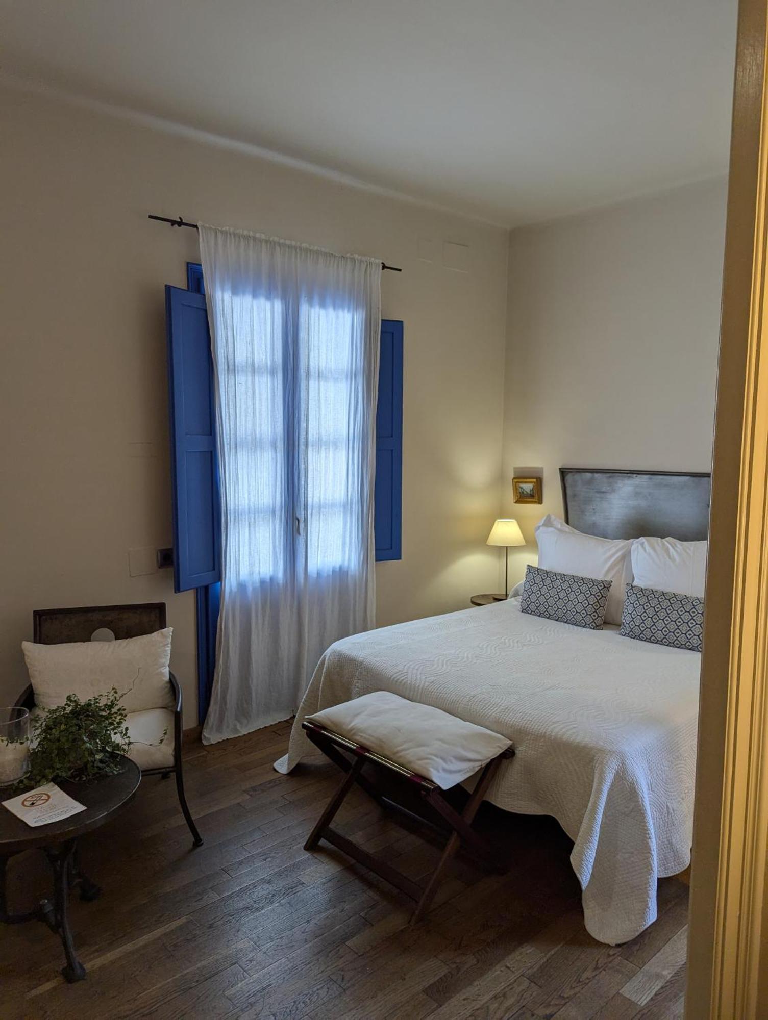 Hostal De La Placa - Hotel Boutique 卡布里尔斯 外观 照片