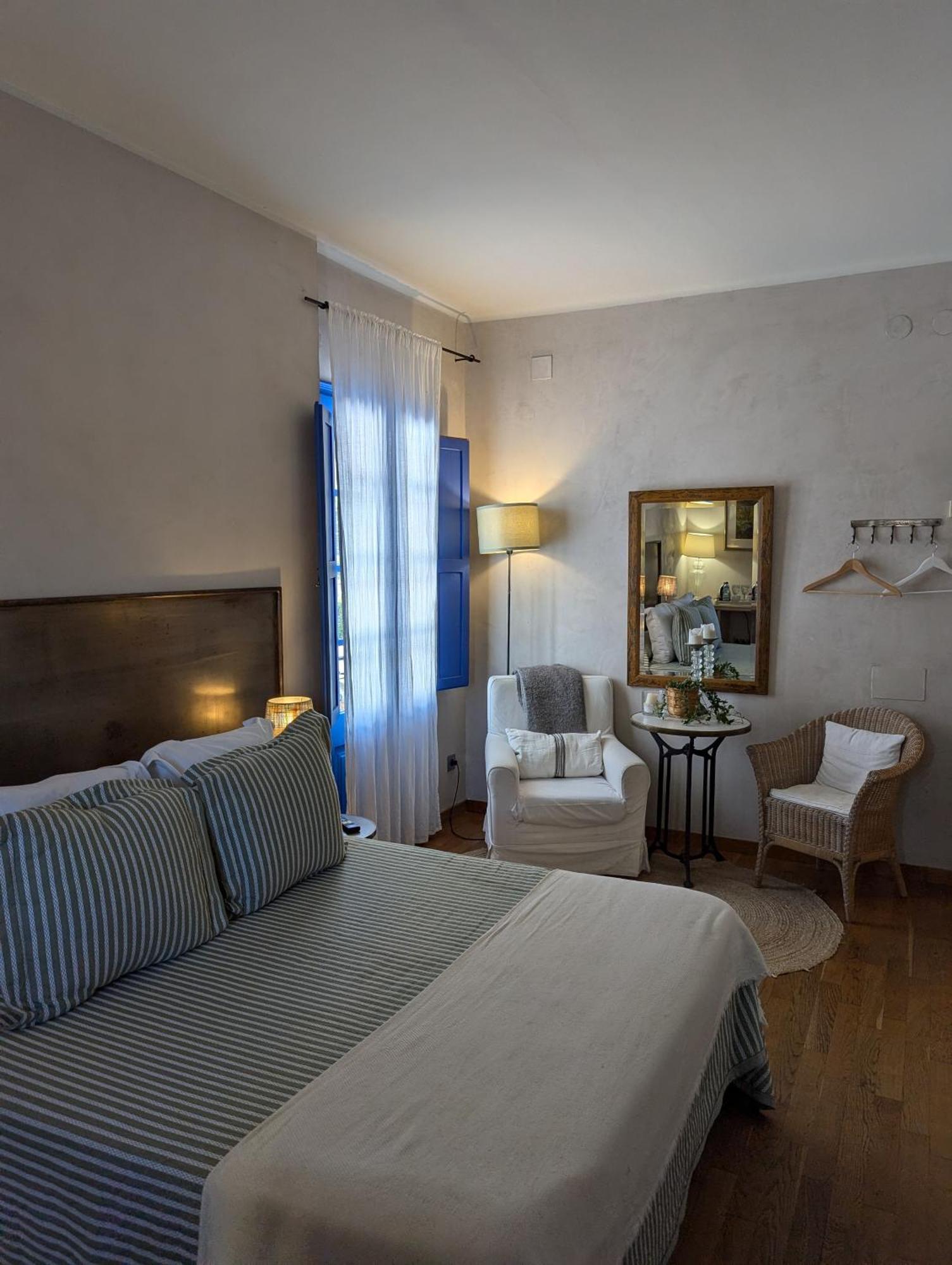 Hostal De La Placa - Hotel Boutique 卡布里尔斯 外观 照片